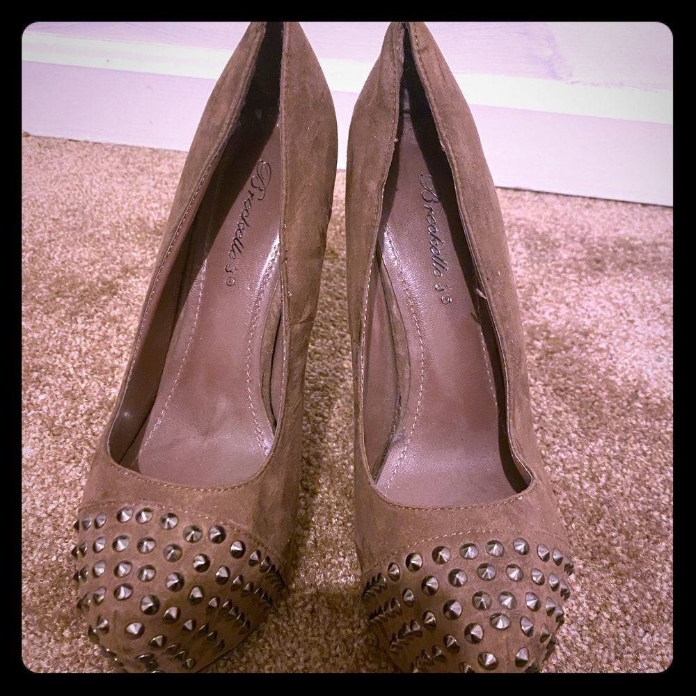 Brown platform heels